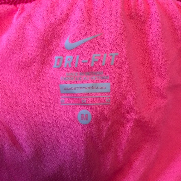 Nike Dri-Fit shorts pink size medium - Picture 5 of 5